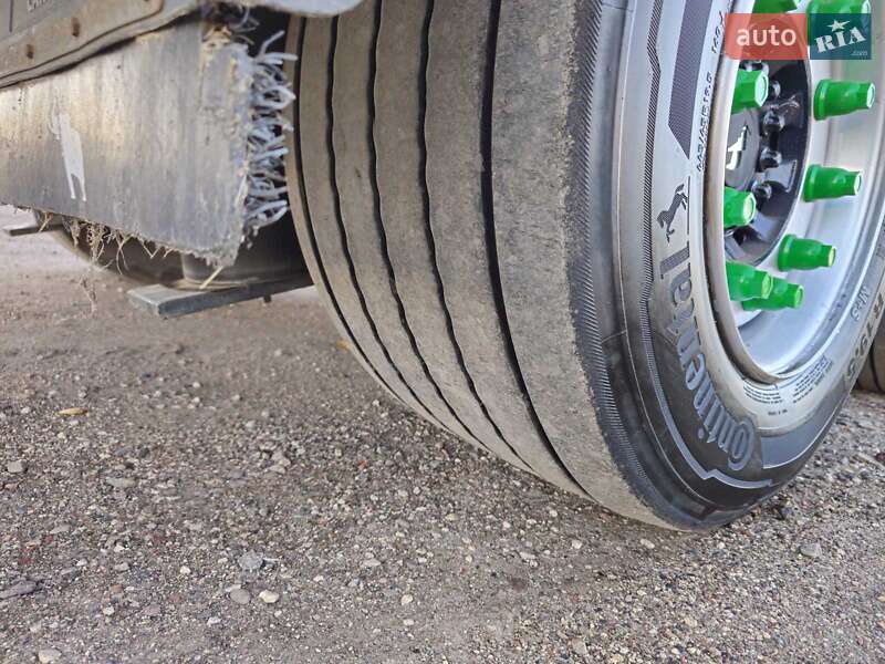 Тентованный борт (штора) - полуприцеп Schmitz Cargobull SCS 24/L 2014 в Шептицькому