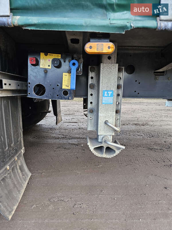 Тентованный борт (штора) - полуприцеп Schmitz Cargobull SCS 24/L 2013 в Шептицькому