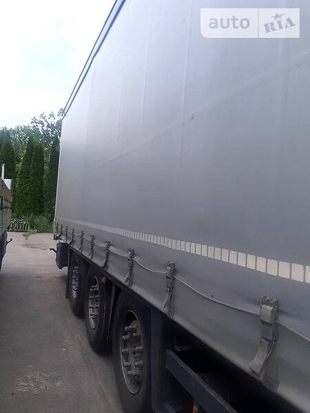 Тентований борт (штора) - напівпричіп Schmitz Cargobull SCS 2007 в Львові