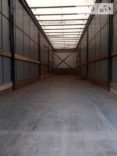 Тентований борт (штора) - напівпричіп Schmitz Cargobull SCS 2007 в Львові