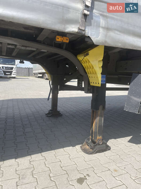 Тентований борт (штора) - напівпричіп Schmitz Cargobull SCS 2017 в Львові