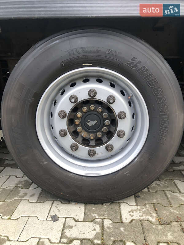 Тентований борт (штора) - напівпричіп Schmitz Cargobull SCS 2017 в Львові