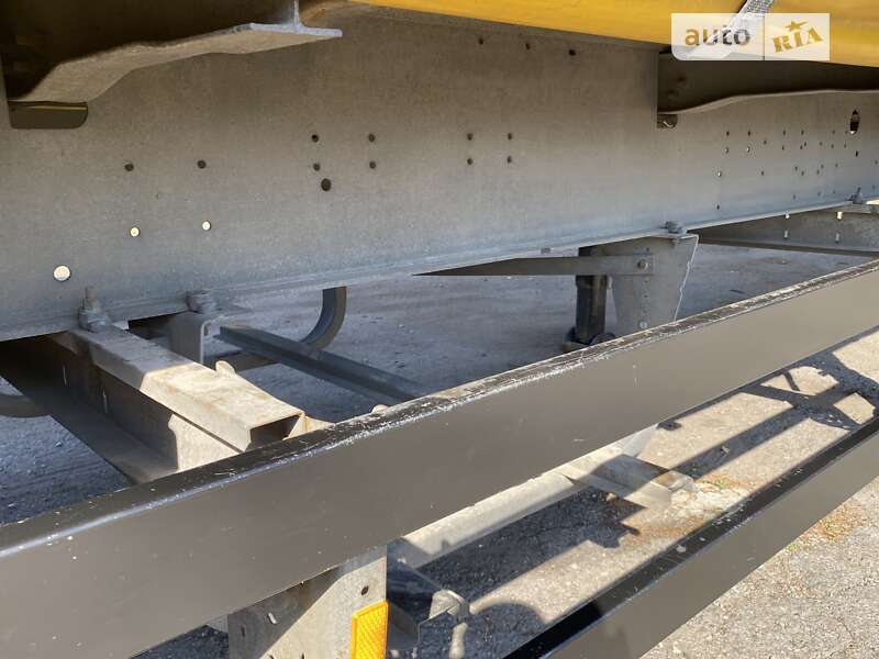 Тентованный борт (штора) - полуприцеп Schmitz Cargobull SCS 2009 в Онуфриевке