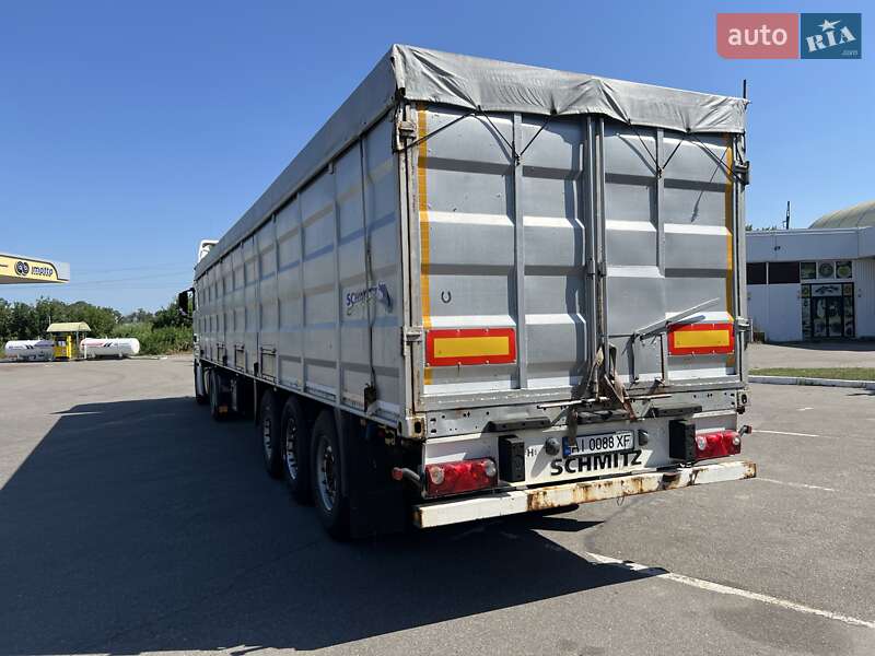 Зерновоз - напівпричіп Schmitz Cargobull SCS 2008 в Білій Церкві