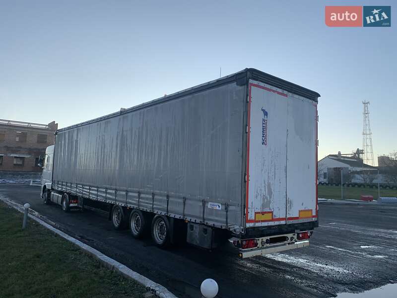 Тентованный борт (штора) - полуприцеп Schmitz Cargobull SCS 2010 в Радехове