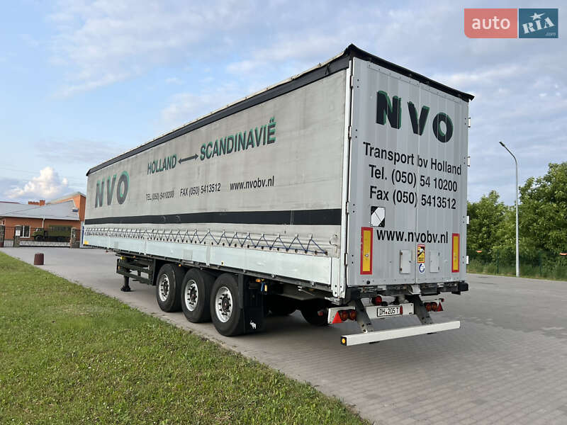 Schmitz Cargobull SCS 2010