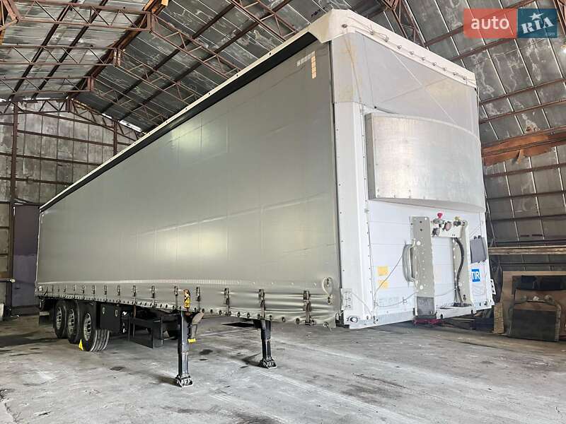 Schmitz Cargobull SCS 2013