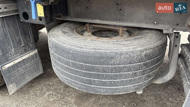 Тентованный борт (штора) - полуприцеп Schmitz Cargobull SCS 2011 в Киеве