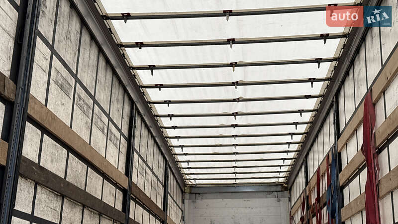 Тентованный борт (штора) - полуприцеп Schmitz Cargobull SCS 2011 в Киеве