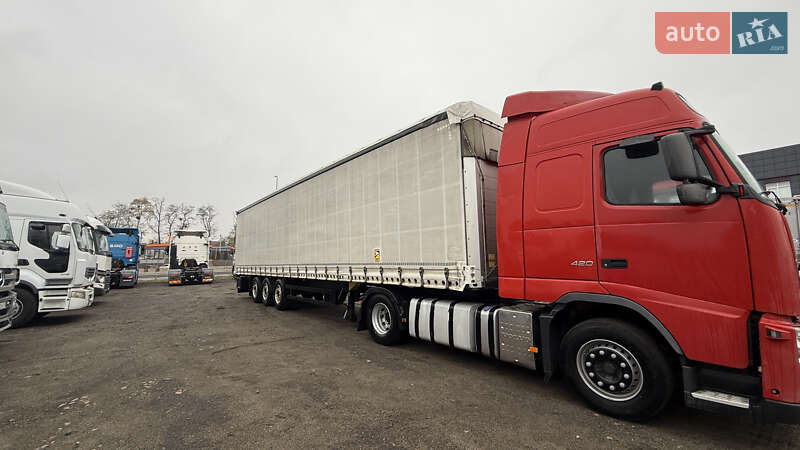 Тентований борт (штора) - напівпричіп Schmitz Cargobull SCS 2011 в Києві