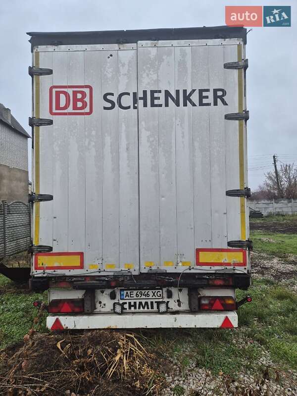 Тентований борт (штора) - напівпричіп Schmitz Cargobull SCS 2005 в Павлограді