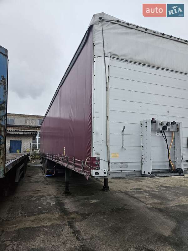 Тентованный борт (штора) - полуприцеп Schmitz Cargobull SCS 2007 в Переяславе