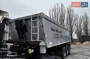 Самосвал полуприцеп Schmitz Cargobull SFG 24 1993 в 