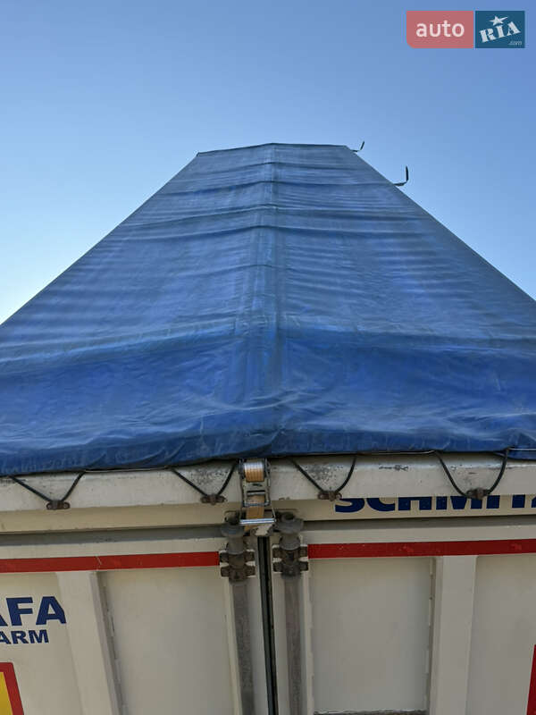 Зерновоз - полуприцеп Schmitz Cargobull SGF S3 2015 в Ровно