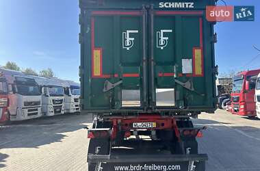 Самоскид напівпричіп Schmitz Cargobull SGF S3 2015 в 