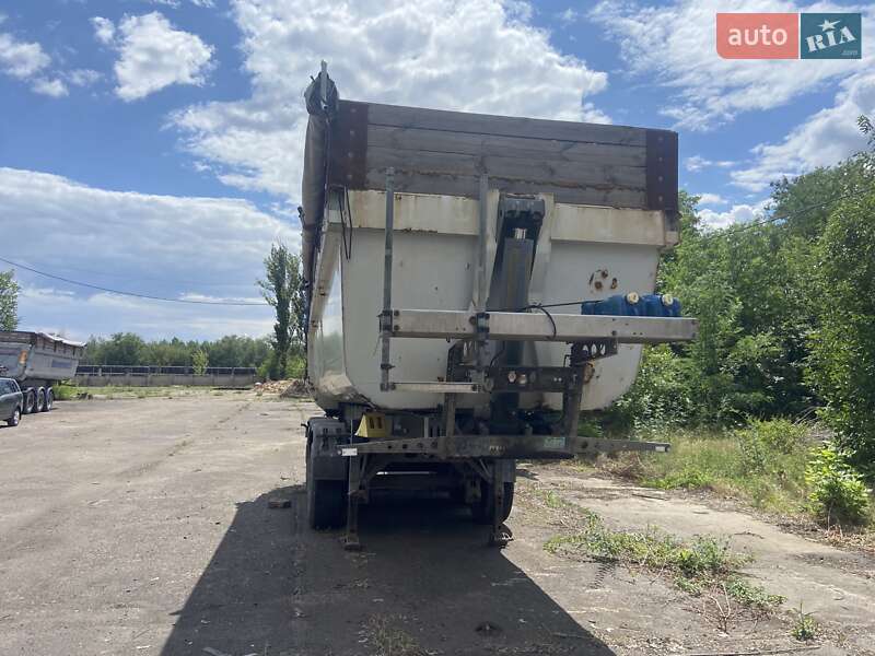 Самосвал полуприцеп Schmitz Cargobull SGF S3 2014 в Никополе