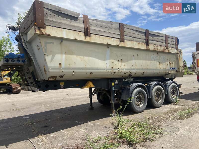 Самосвал полуприцеп Schmitz Cargobull SGF S3 2014 в Никополе