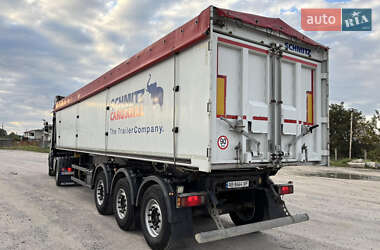 Самоскид напівпричіп Schmitz Cargobull SGF S3 2016 в Красилові