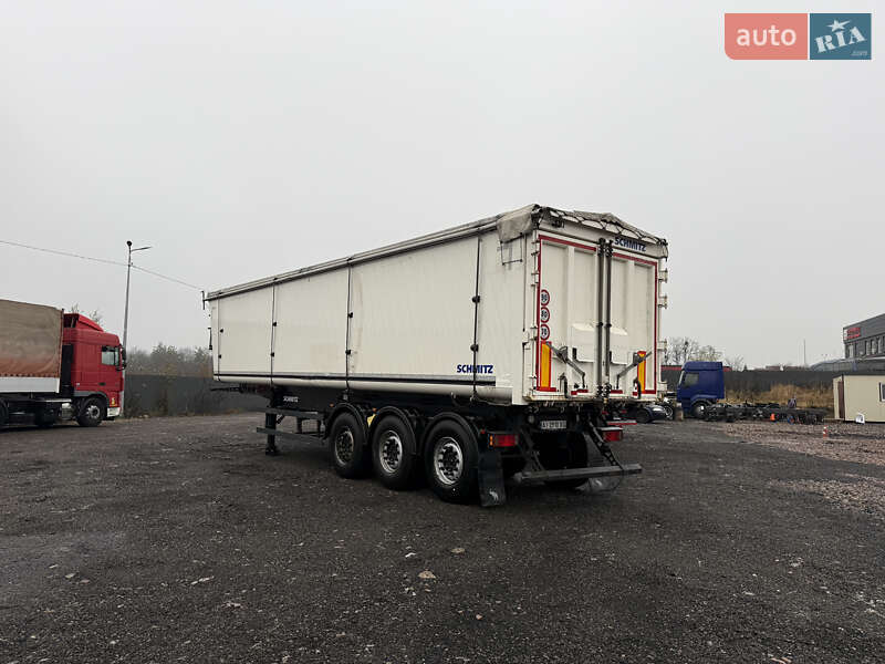 Самосвал полуприцеп Schmitz Cargobull SGF S3 2017 в Киеве