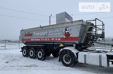 Самоскид напівпричіп Schmitz Cargobull SKI 2014 в Чернівцях