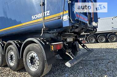 Самоскид напівпричіп Schmitz Cargobull SKI 2014 в Тернополі