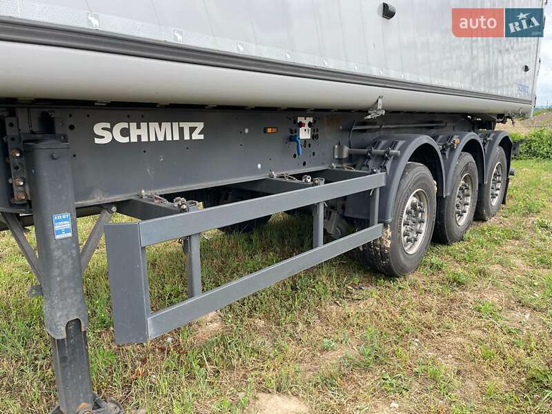 Самосвал полуприцеп Schmitz Cargobull SKI 2017 в Днепре