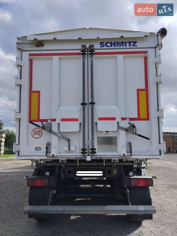 Самосвал полуприцеп Schmitz Cargobull SKI 2012 в Шептицькому