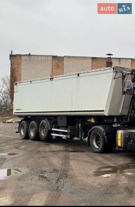 Самосвал полуприцеп Schmitz Cargobull SKI 2007 в Черноморске