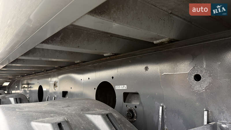 Самосвал полуприцеп Schmitz Cargobull SKI 2010 в Киеве фото 7 Самосвал полуприцеп Schmitz Cargobull SKI 2010 в Киеве