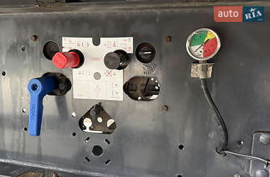 Самоскид напівпричіп Schmitz Cargobull SKI 2010 в Києві