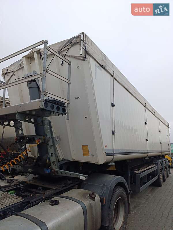 Зерновоз - полуприцеп Schmitz Cargobull SKI 2019 в Киеве