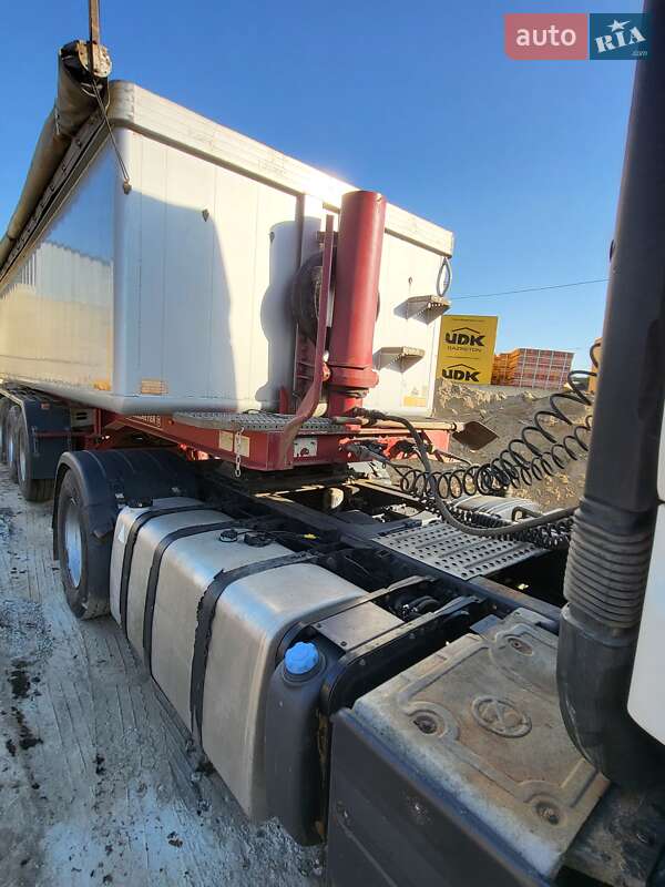 Самосвал полуприцеп Schmitz Cargobull SKI 2011 в Одессе