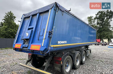 Самосвал полуприцеп Schmitz Cargobull SKI 2005 в Виннице