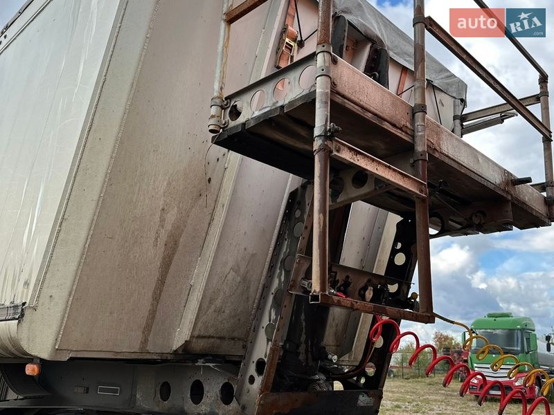 Самоскид напівпричіп Schmitz Cargobull SKI 2008 в Києві