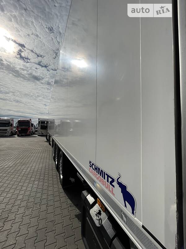 Рефрижератор полуприцеп Schmitz Cargobull SKO 24 2018 в Черновцах