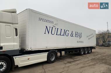 Изотермическая будка Schmitz Cargobull SKO 24 2006 в Полтаве