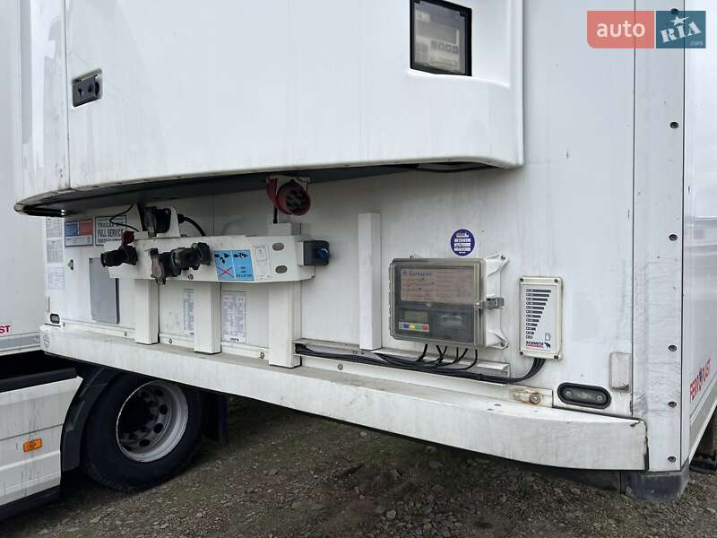 Рефрижератор напівпричіп Schmitz Cargobull SKO 24 2014 в Ужгороді