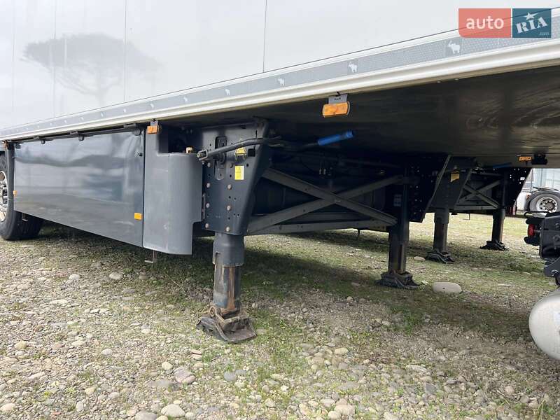 Рефрижератор напівпричіп Schmitz Cargobull SKO 24 2014 в Ужгороді