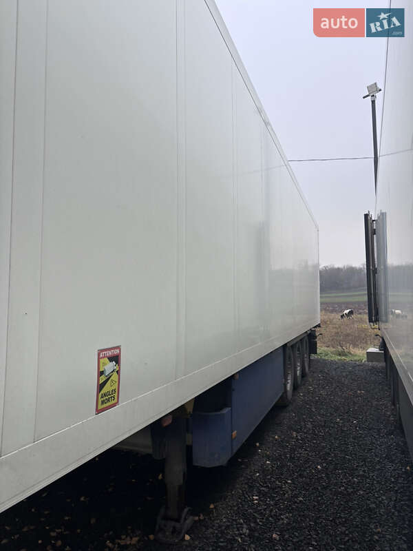 Рефрижератор Schmitz Cargobull SKO 24 2008 в Луцьку