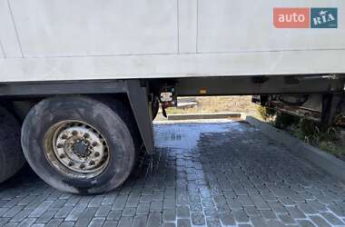 Рефрижератор Schmitz Cargobull SKO 24 2002 в 