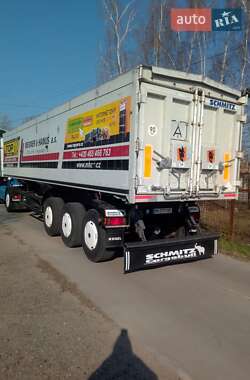 Зерновоз - полуприцеп Schmitz Cargobull SKO 24 2006 в Виннице