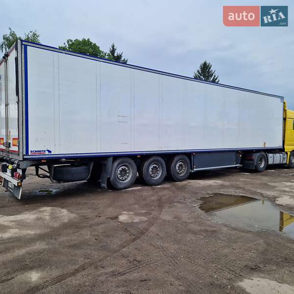 Рефрижератор полуприцеп Schmitz Cargobull SKO 24 2012 в Львове