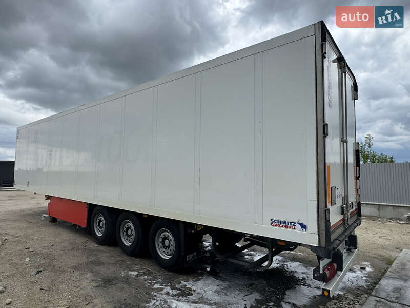 Рефрижератор напівпричіп Schmitz Cargobull SKO 24 2007 в Тернополі