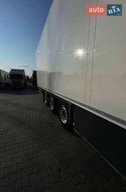 Рефрижератор полуприцеп Schmitz Cargobull SKO 24 2014 в 