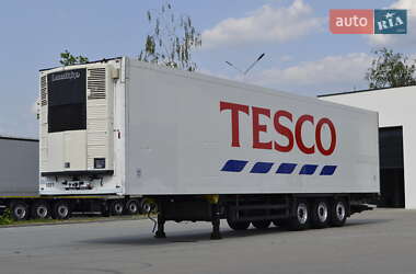 Рефрижератор напівпричіп Schmitz Cargobull SKO 24 2006 в Хусті