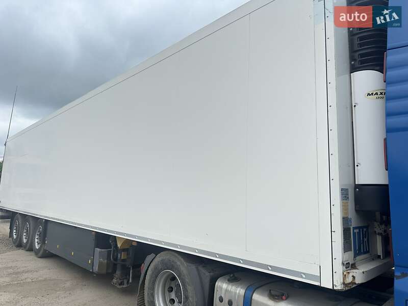 Рефрижератор полуприцеп Schmitz Cargobull SKO 24 2009 в Львове