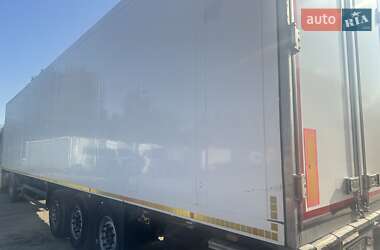 Рефрижератор полуприцеп Schmitz Cargobull SKO 24 2007 в 