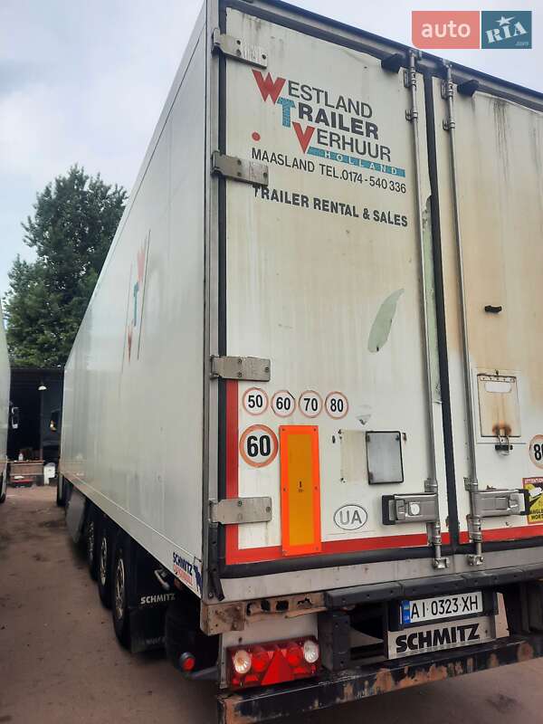 Рефрижератор полуприцеп Schmitz Cargobull SKO 24 2002 в Киеве