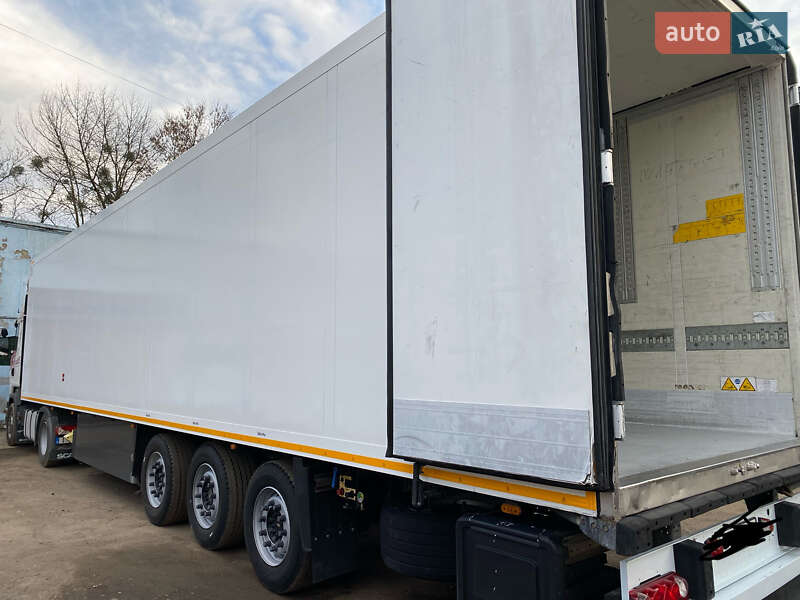 Schmitz Cargobull SKO 24 2008