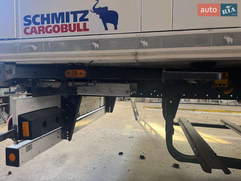 Рефрижератор полуприцеп Schmitz Cargobull SKO 24 2015 в Тернополе